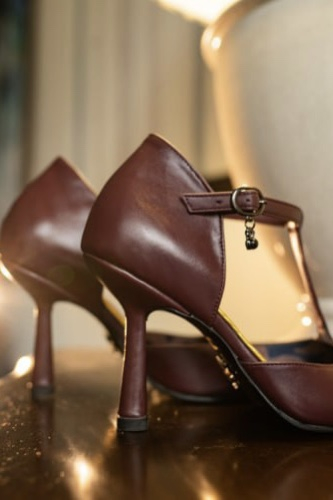 GRACE BURGUNDY | Image 3