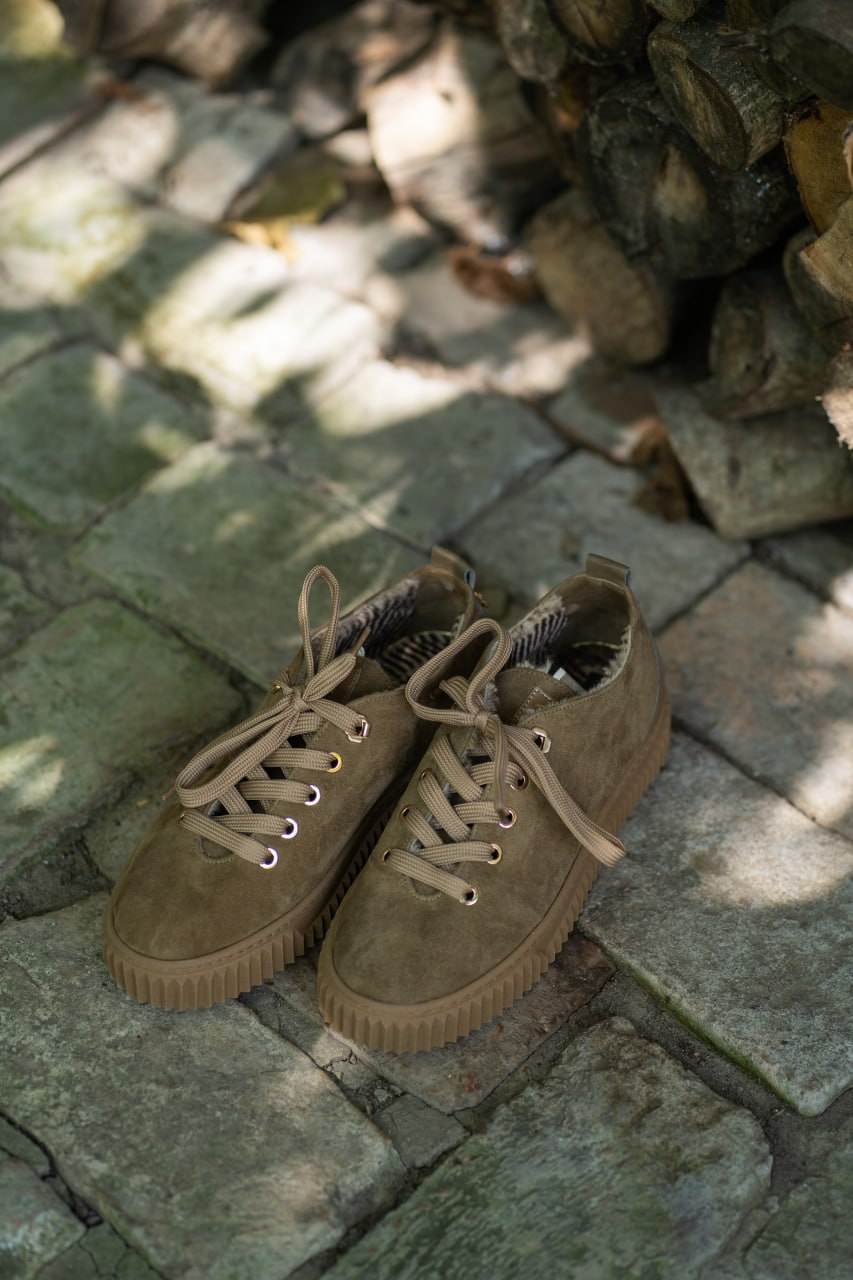 Кеди замшеві коричневі з хутром | Фото 3