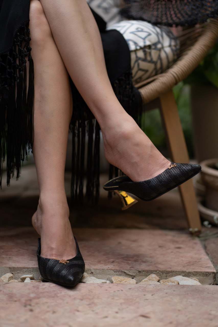 VERONA BLACK